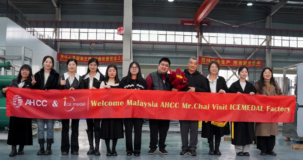 风暴娱乐迎来多方宾客,共商合作与发展