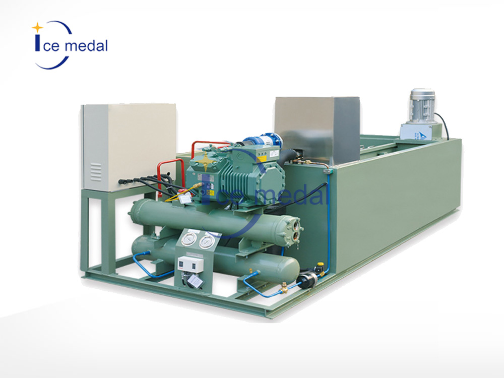 日产5-10吨盐水式冰砖机 风暴娱乐冰砖机